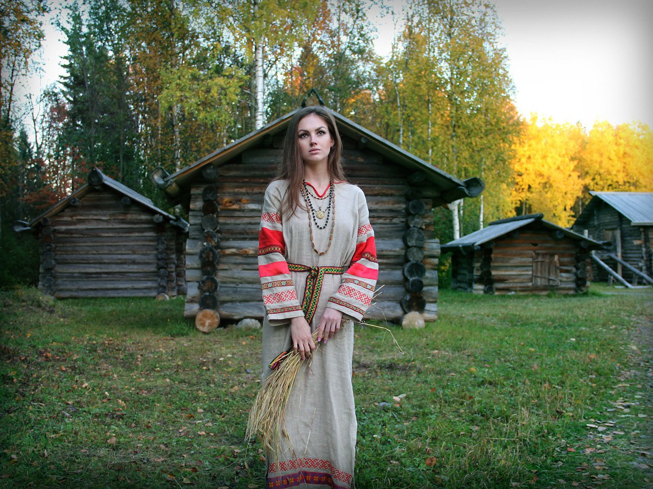 Sexy model Slavic girls in Jabalpur